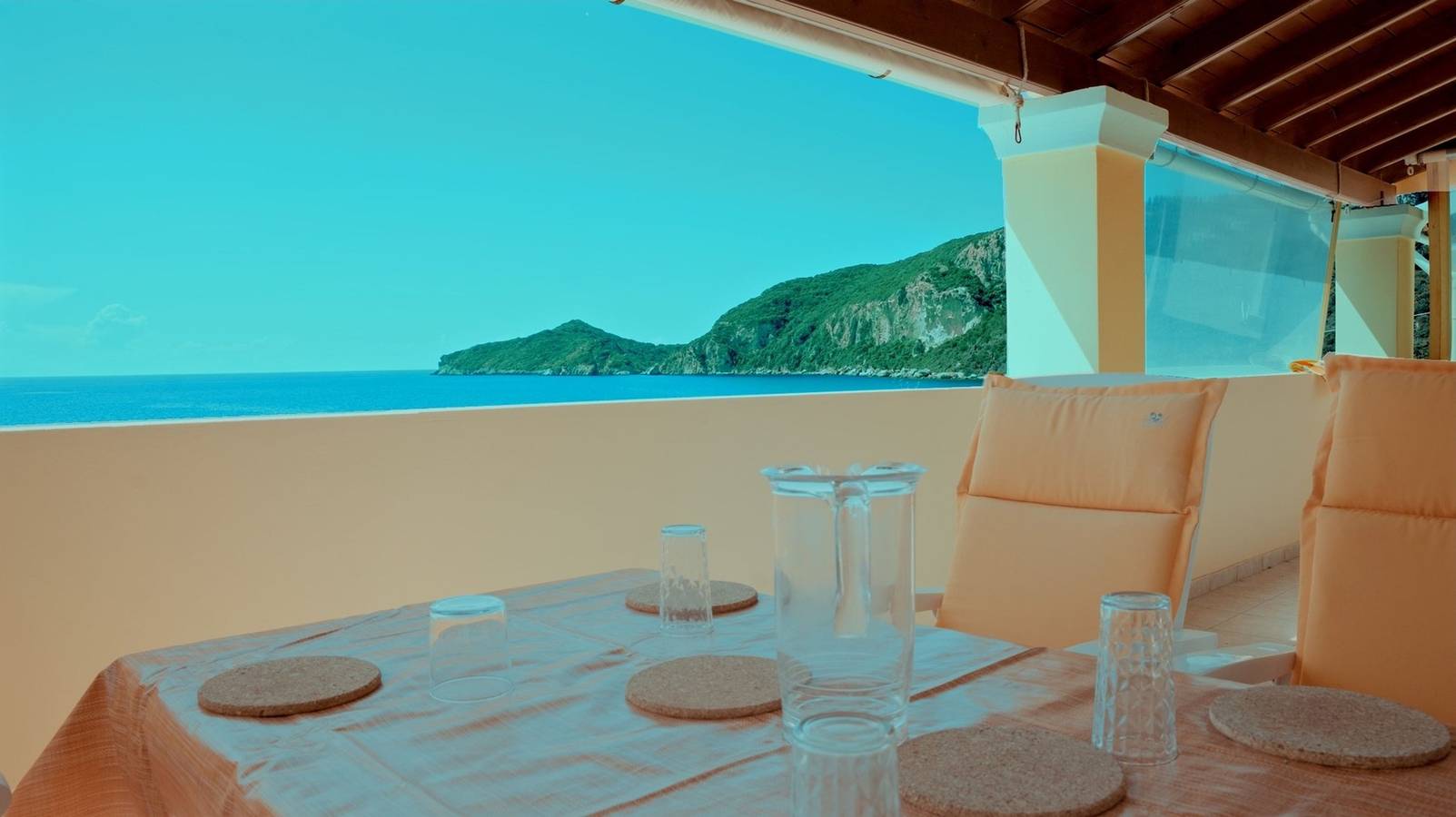 Ganze Wohnung, Ferienwohnung für 5 Personen mit Balkon in Agios Georgios, Korfu