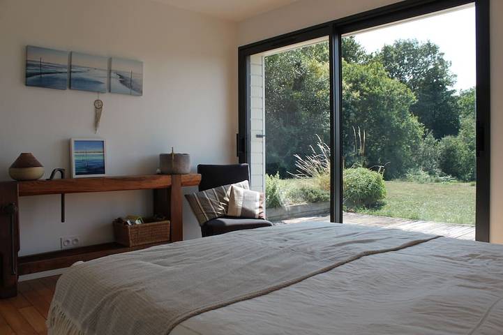 Location de vacances pour 9 personnes, avec terrasse à Plougoumelen - 2