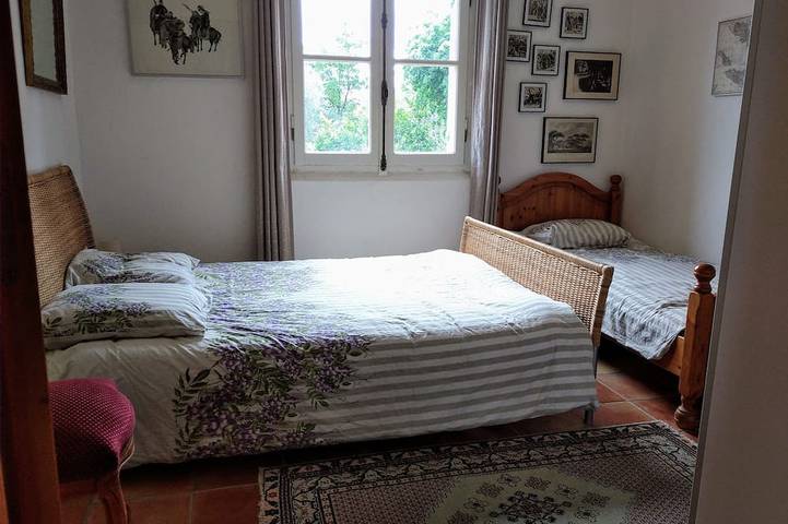 Location de vacances pour 11 personnes, avec jacuzzi et jardin à Bendejun - 2