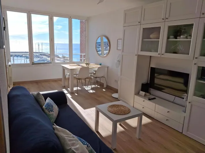 Apartamento de vacaciones para 4 personas, con terraza y vistas - 1