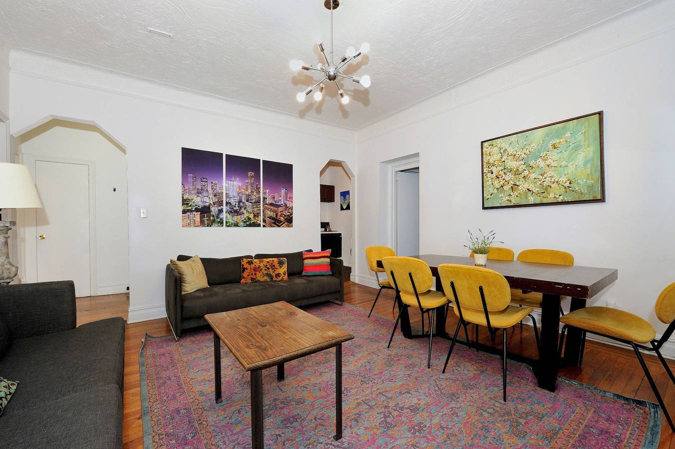 Entire apartment, Midtown West Furnished 3 Bedroom Apartment in Manhattan, New York City