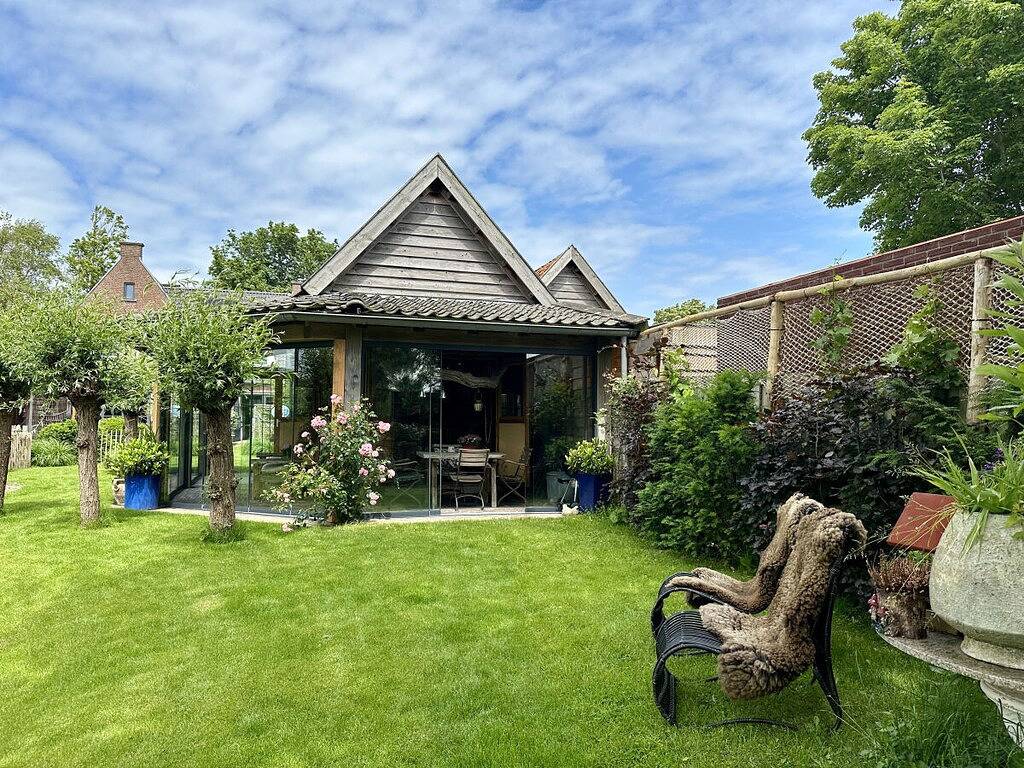 Ferienhaus in Limmen mit Schwimmbecken in Noord-Holland - Nordseeküste