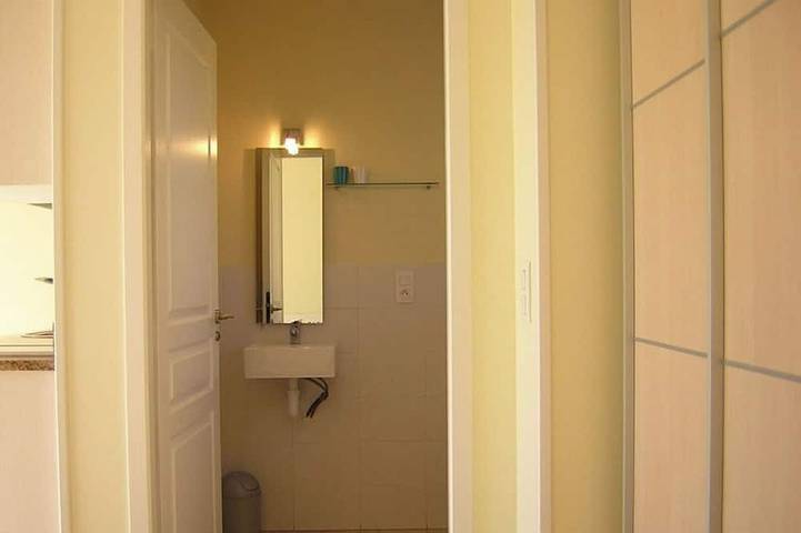 Location de vacances pour 2 personnes, avec jardin et jacuzzi, animaux acceptés à Escos - 4