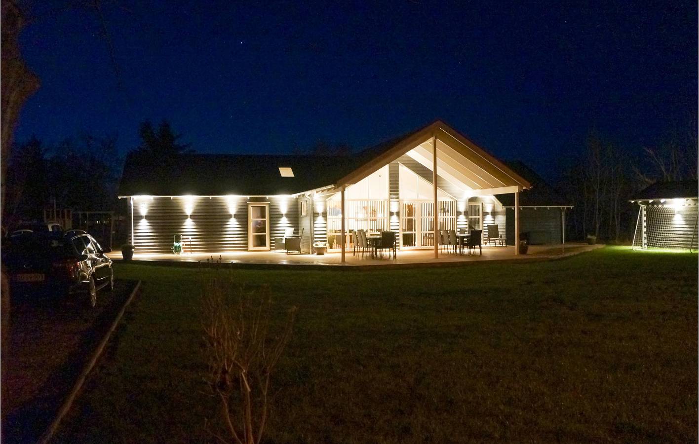 Feriehus for 14 personer med jacuzzi in Grenå Strand, Grenaa