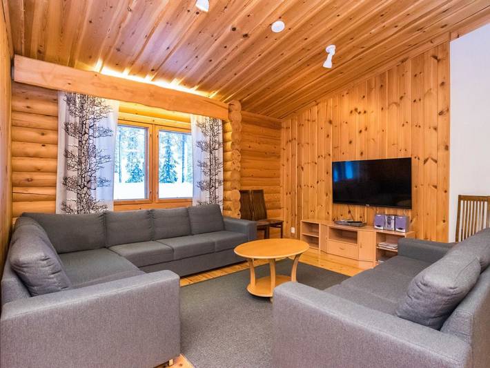 Karhunpesä c in Kainuu
