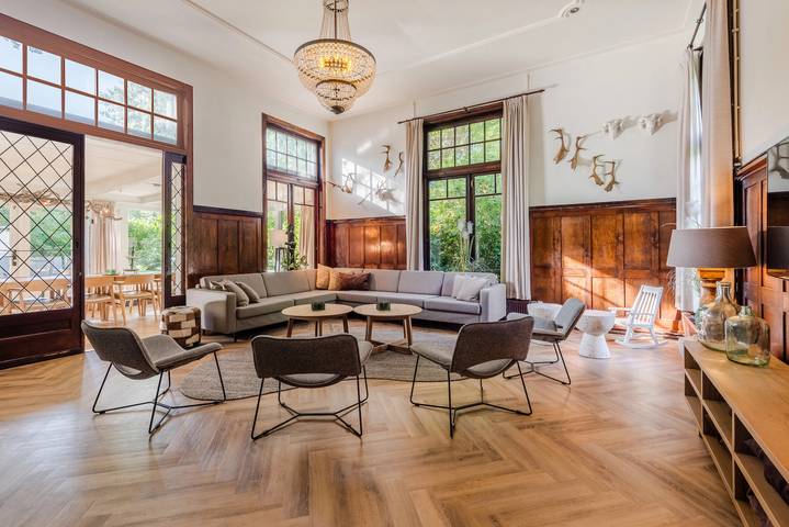 Bungalow für 12 Personen, mit Terrasse und Balkon/Terrasse - 1