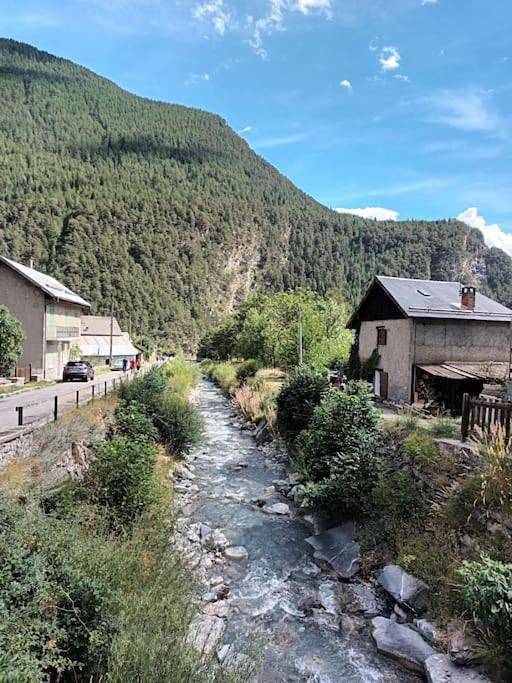 Holiday Home in La Condamine-Châtelard, Région de Barcelonnette