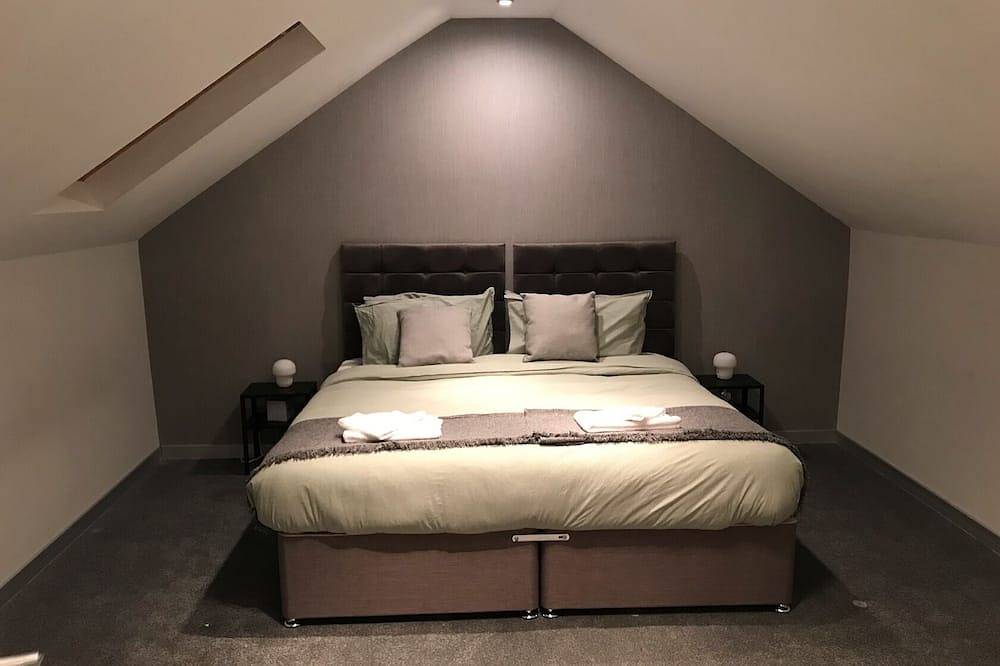 Richmond House - Accommodation provided by Staytor in Exeter, Devon