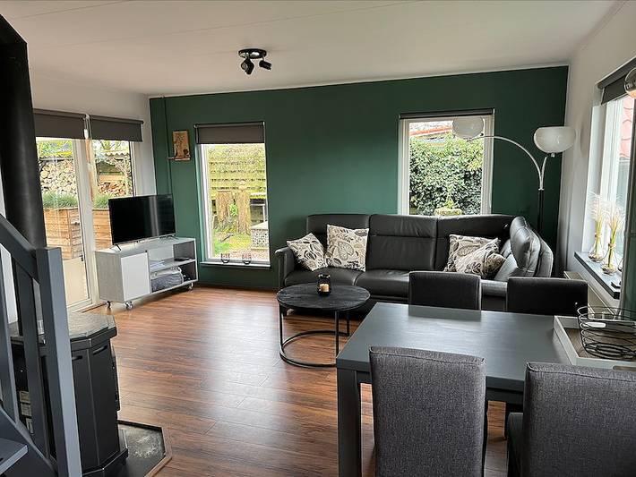 Bungalow für 4 Personen, mit Balkon/Terrasse und Terrasse in Friesland - 3