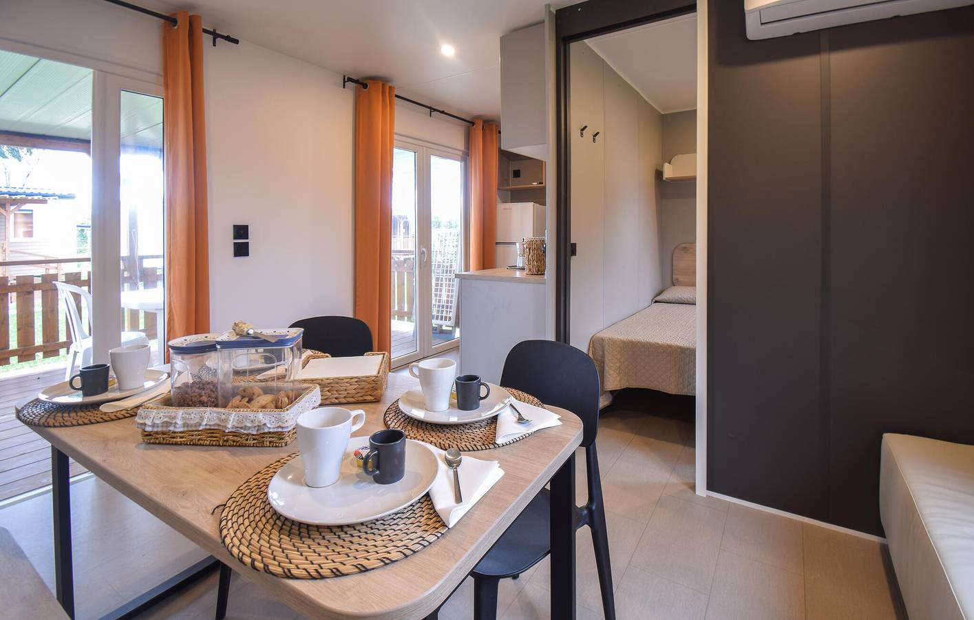 Rifugio con piscina e terrazza a Lido di Tarquinia in Lido di Tarquinia, Provincia di Viterbo