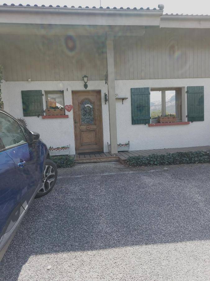 Gîte pour 2 personnes, avec vue à Sallanches - 3