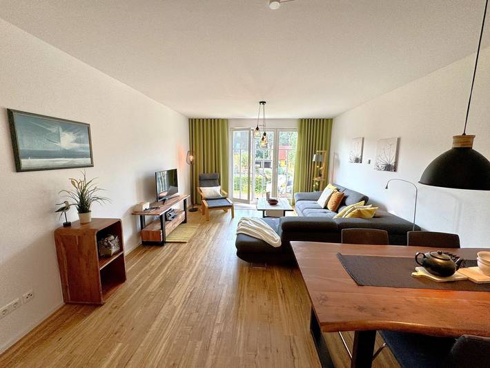 Ferienwohnung für 4 Personen, mit Balkon am Dierhagen Strand