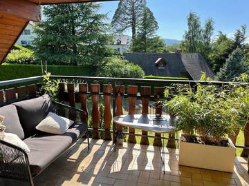 Gîte pour 2 personnes, avec jardin ainsi que vue et terrasse dans Golf Club du Lac d'Annecy