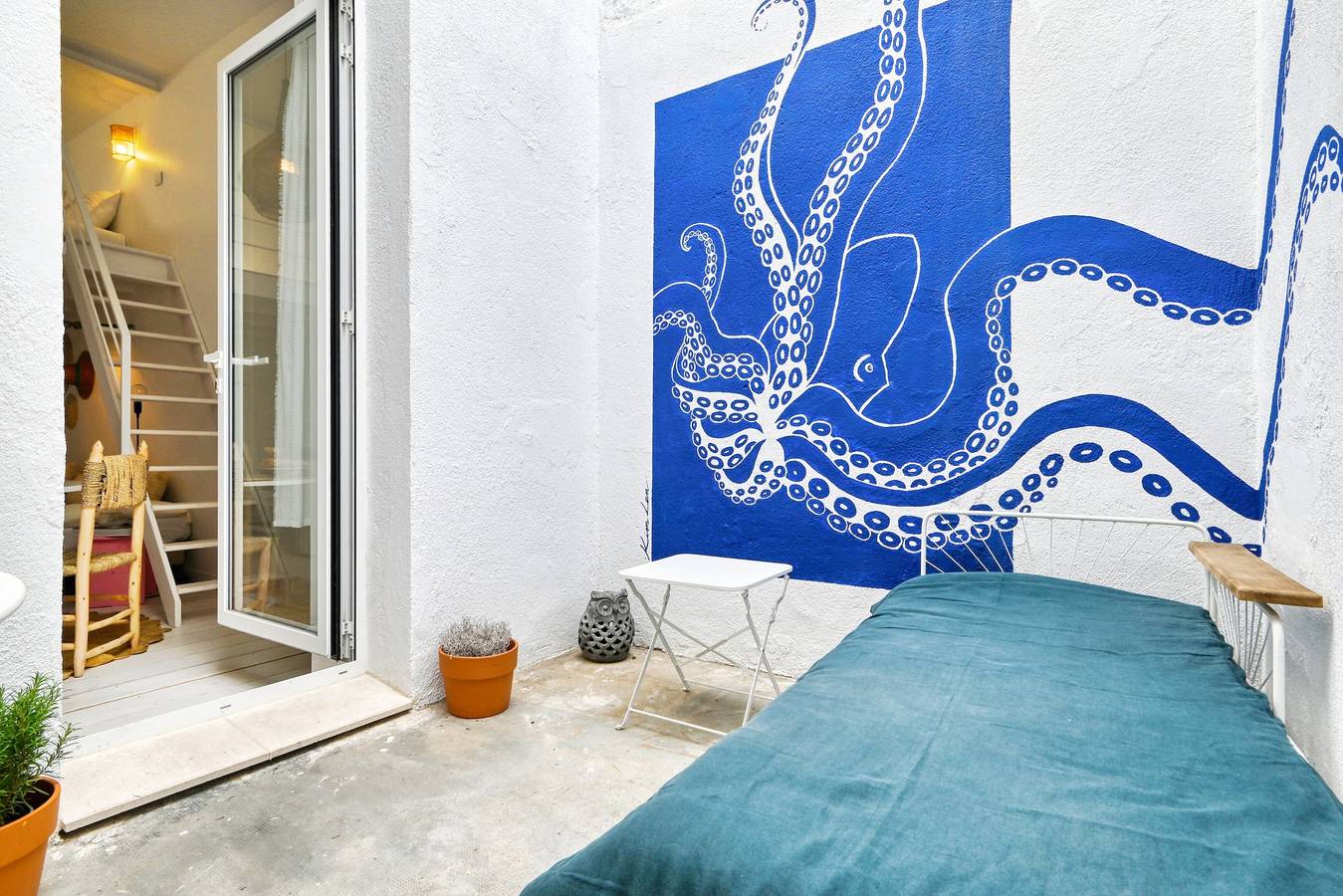 Apartamento entero, L'Octopus - Petit patio estival in Marsella, Marsella region