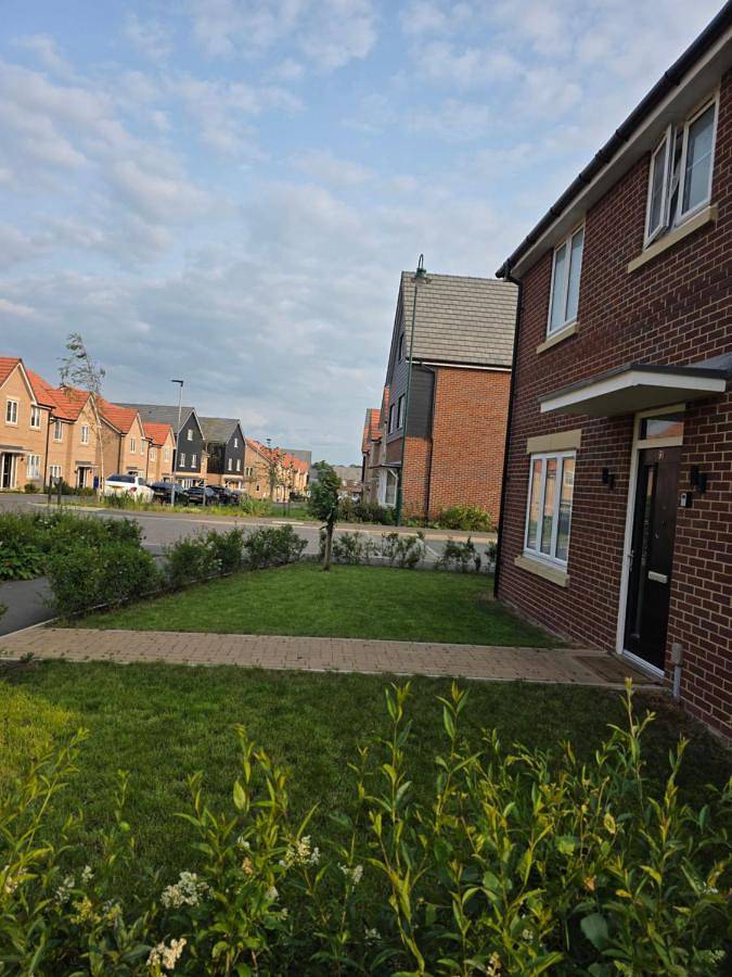 Bed and breakfast for 2 people, with Garden and View in Peterborough