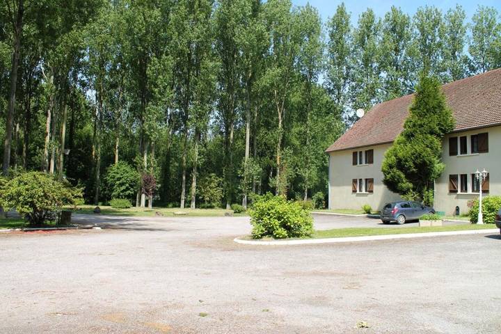 Hôtel pour 3 personnes, avec jardin