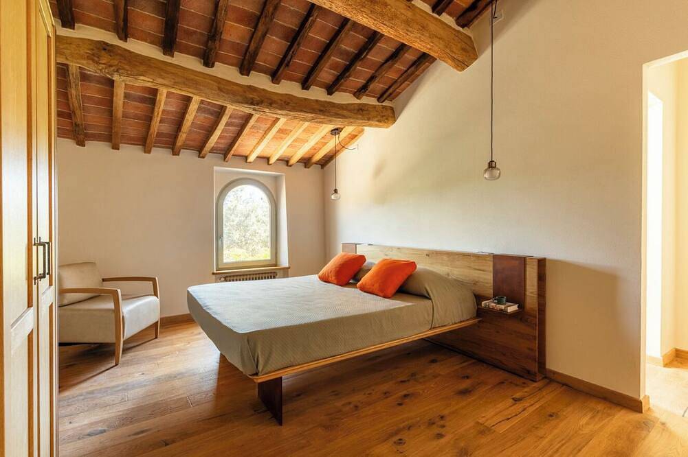 Cozy three-bedroom apartment within Domus Eleiva in Suvereto, Etruskische Küste