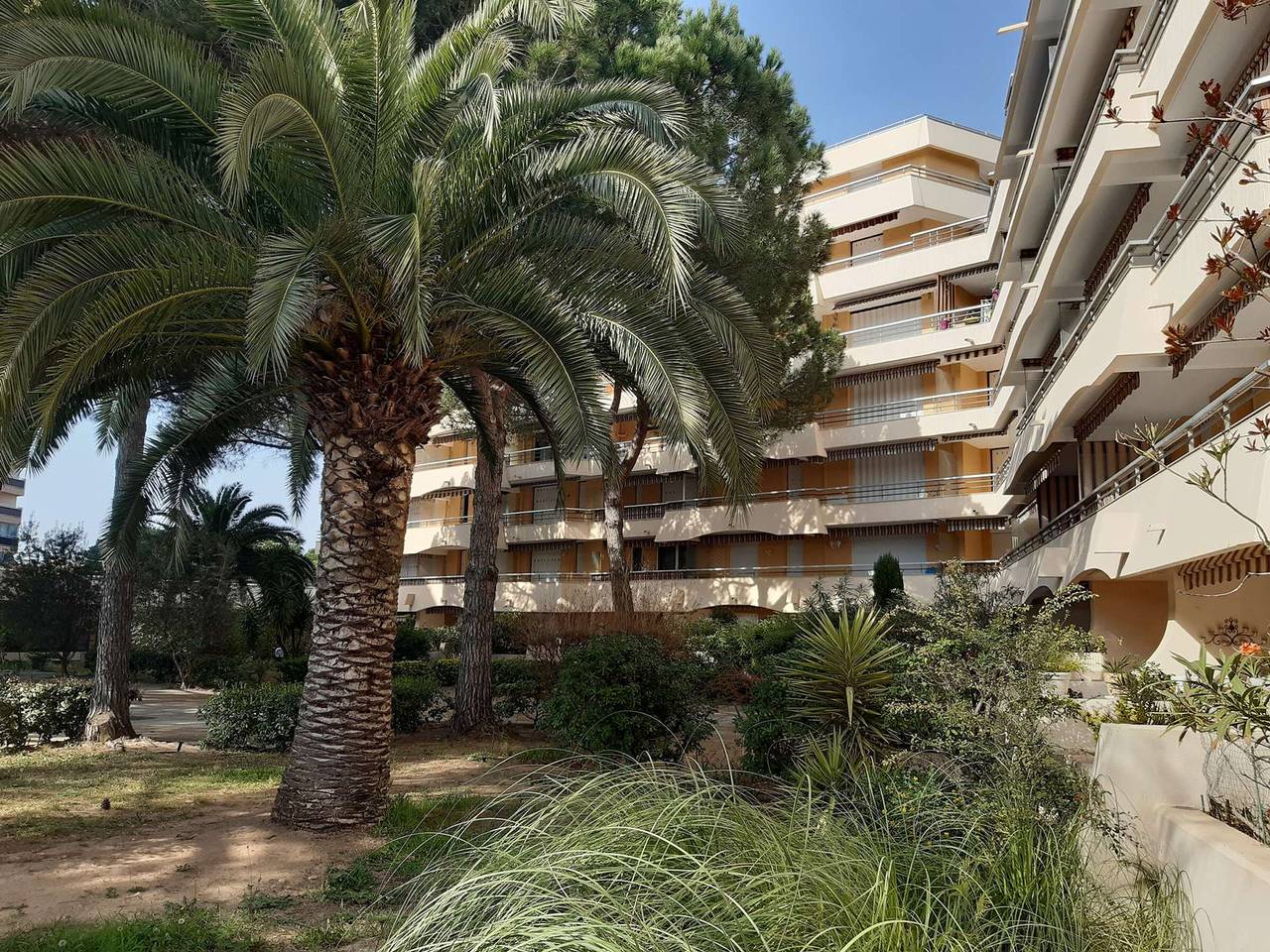 Appartamento intero, Appartamento vacanze per 4 persone con piscina in Fréjus Plage, Frejus