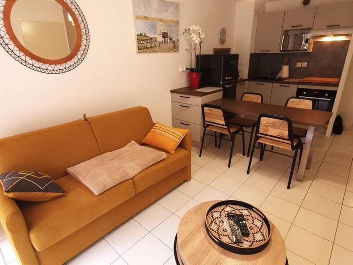 Gîte pour 4 personnes, avec jardin et terrasse dans Plage du Veillon - 4