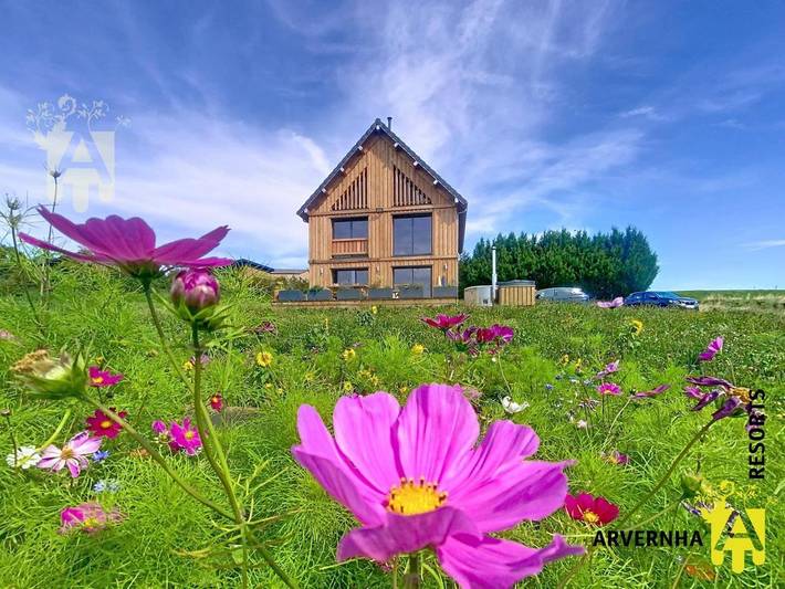 Casa rural para 8 personas, con vistas además de terraza y jardín - 1