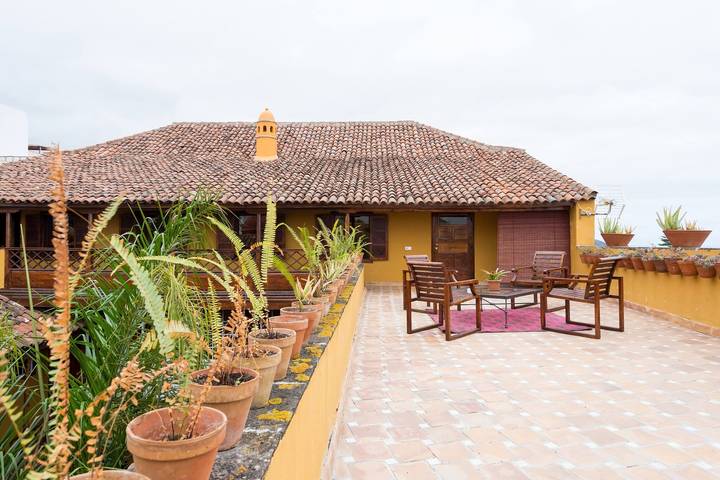 Apartamento de vacaciones para 4 personas, con balcón y jardín - 1