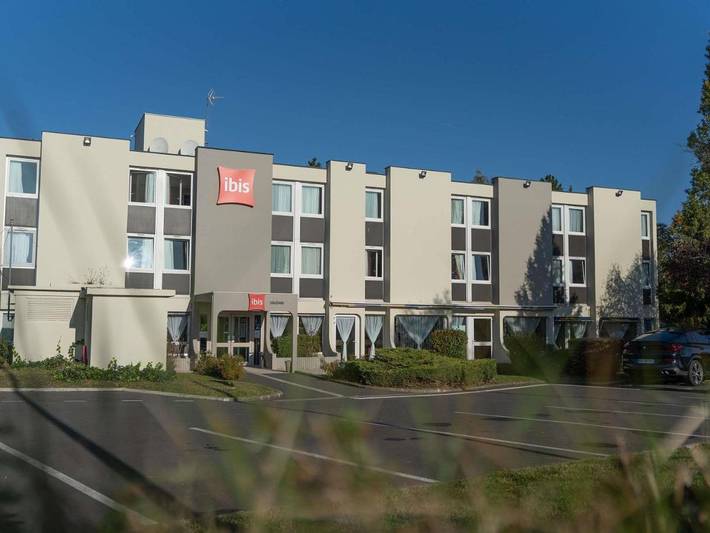 Hôtel pour 4 personnes, avec jardin à La Chapelle-Saint-Mesmin - 2