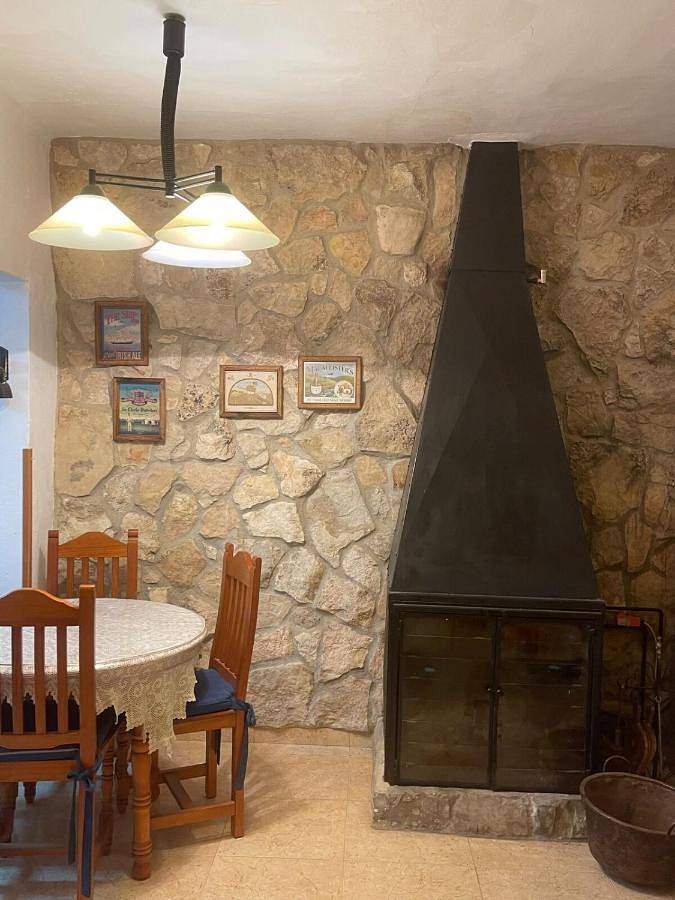 Casa de vacaciones para 5 personas, con Balcón y Terraza además de Jardín y Vistas en Requena-Utiel - 4