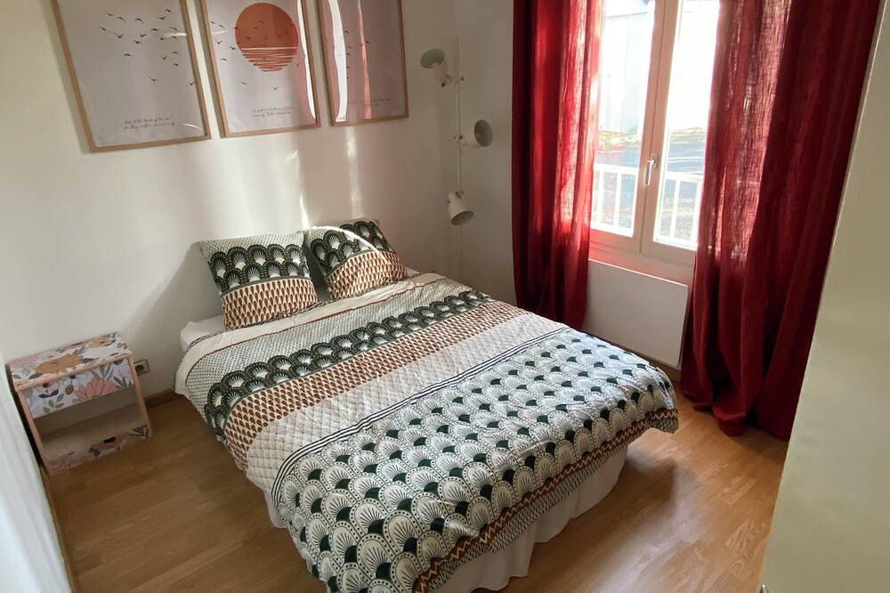 Apartamento entero, Dans une résidence calme en bordure d’un parc.\nappartement T2 spacieux. in Draveil, Essonne