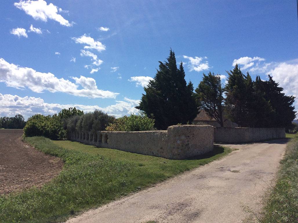 Chambres d'hôtes le Mas des Figuiers - Chambre Bonheur in Donzère, Région de nyons