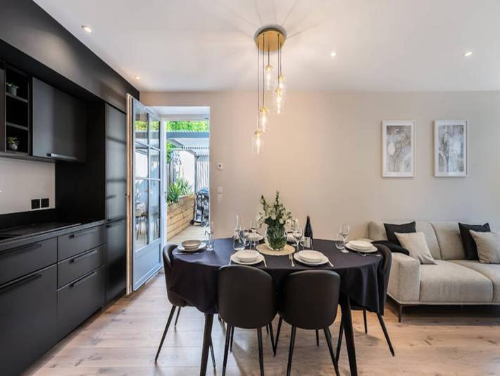 Gîte pour 6 personnes, avec terrasse, adapté aux familles à Talloires - 4