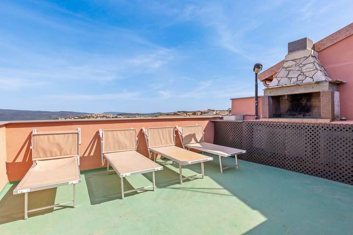Maison de vacances 'Meravigliosa Terrazza' avec vue sur la mer, Wi-Fi et climatisation in Tresnuraghes, Planargia