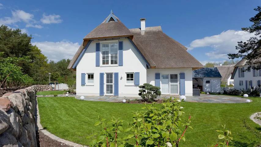 Ferienhaus für 4 Personen, mit Terrasse und Garten sowie Sauna in Karlshagen