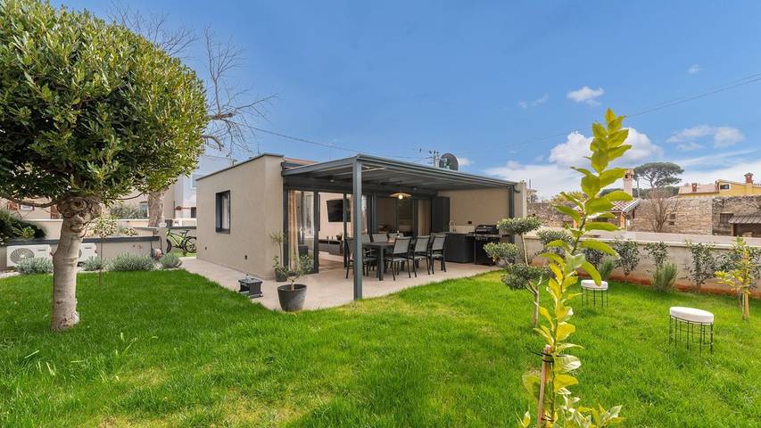 Ferienhaus für 2 Personen, mit Garten und Terrasse - 1