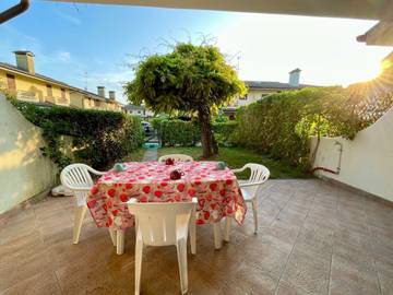 Ferienhaus für 6 Personen, mit Garten und Balkon in Caorle