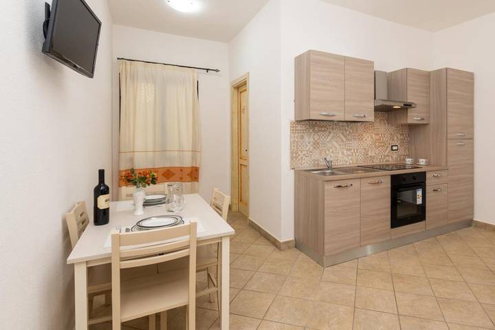 Maison d’hôte pour 4 personnes, avec vue et jardin dans Orosei - 4