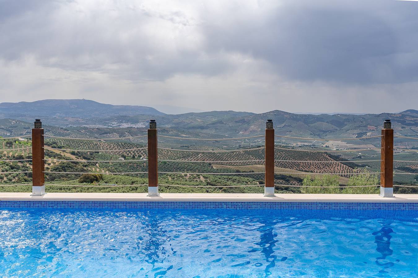 Ferienhaus "Cortijo La Solana Montefrío" mit Bergblick, privatem Pool und Wlan in Montefrío, Granada Provinz