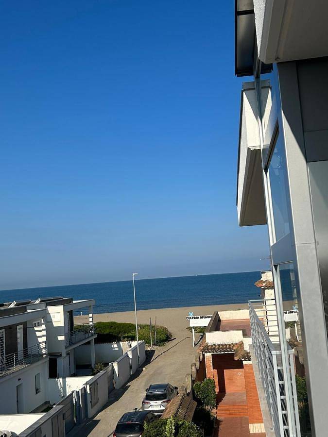 Ganze Wohnung, Three-Bedroom Apartment in Fiumicino, Rom Provinz