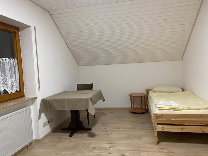 Ferienwohnung für 4 Personen, mit Garten in Königsbronn - 2