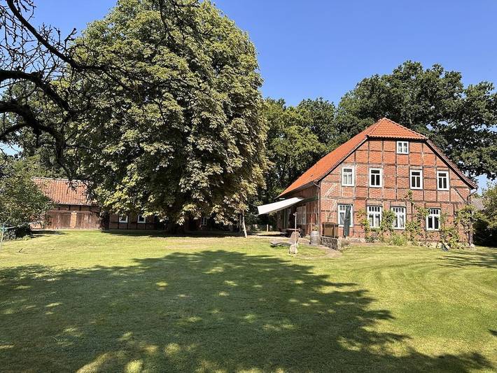 Ferienhaus für 11 Personen, mit Terrasse und Garten in Dannenberg