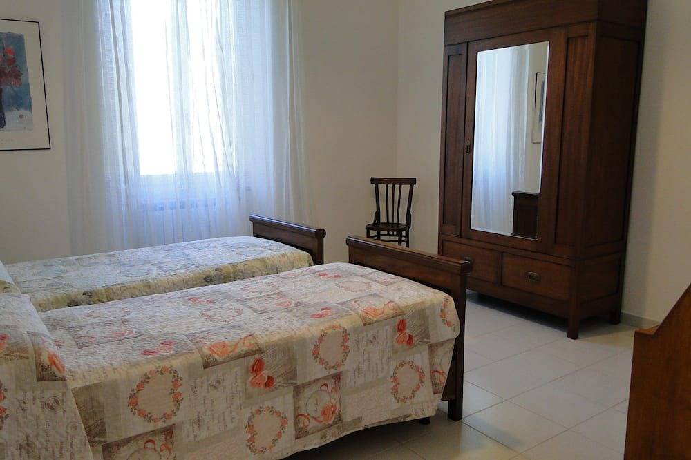 4 Schlafzimmer,3 Badezimmer. privater Pool, wifi, zum Restaurant gehen, A/C inkl in Casola in Lunigiana, Parco Regionale delle Alpi Apuane