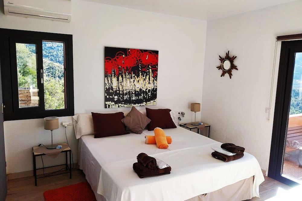 Binimira - exclusive sea views & total privacy! (New on Vrbo) in Port des Canonge, Bañalbufar
