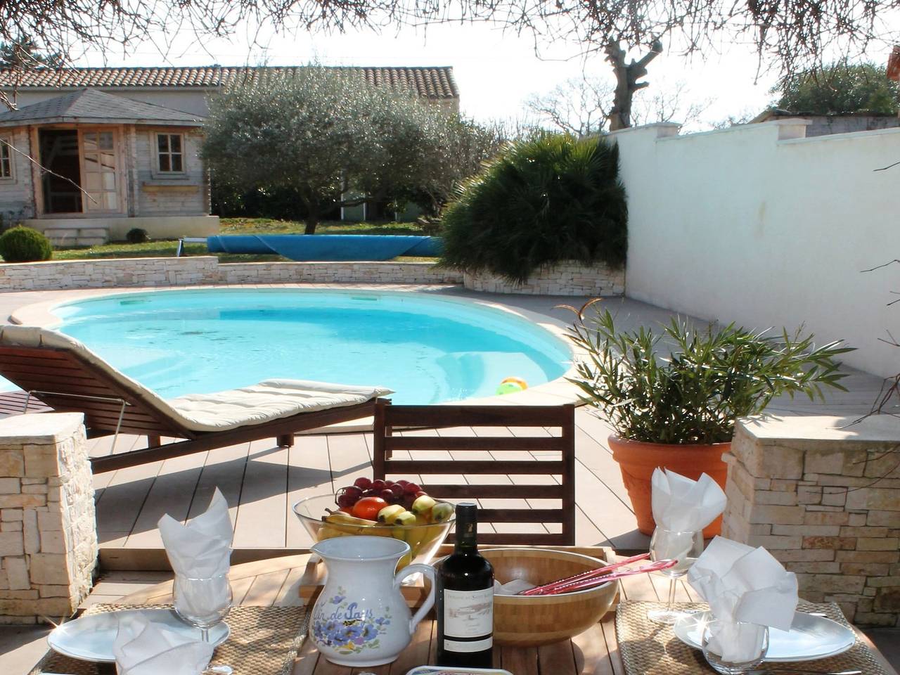 Beautiful modern villa with spacious pool within walking distance of the village in Rousson, Parc national des Cévennes