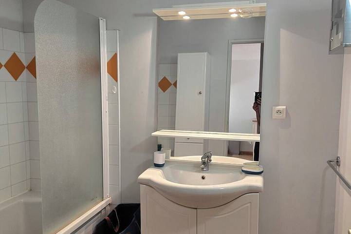 Ganze Wohnung, Angenehme 2-Zimmer-Wohnung mit Klimaanlage und Wlan in einer ***-Residenz m in Serra-di-Ferro, Ajaccio und Umgebung