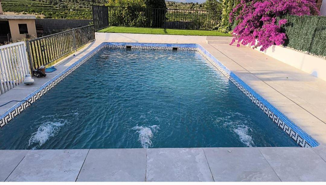 Escapada con Piscina Privada Paellero en Benissano -Tranquilidad Total in Llíria, Valencia Provinz