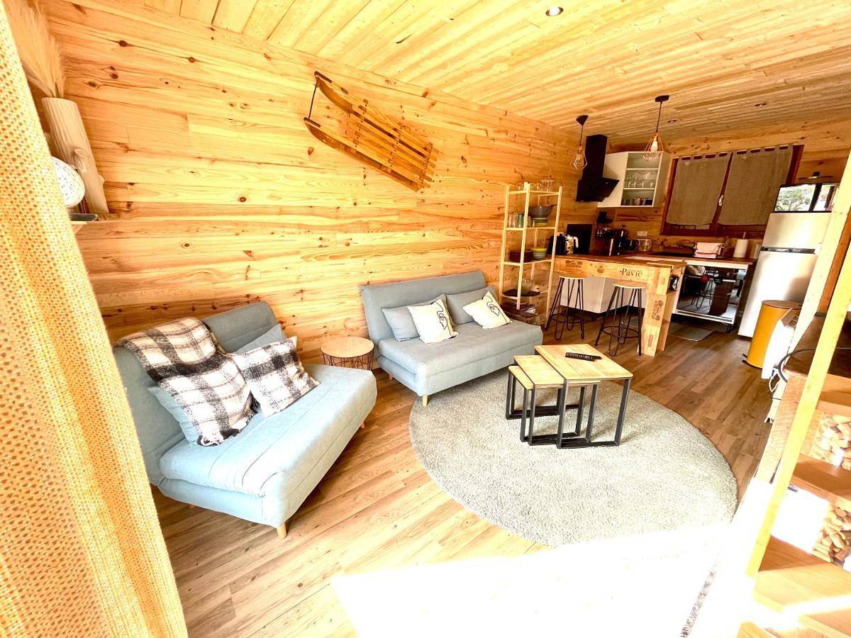 La cabane au pied des pistes in Station de Chastreix-Sancy, Chastreix