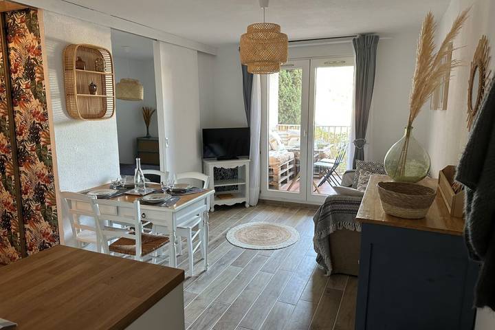 Gîte pour 4 personnes, avec balcon, adapté aux familles à La Londe-les-Maures - 4