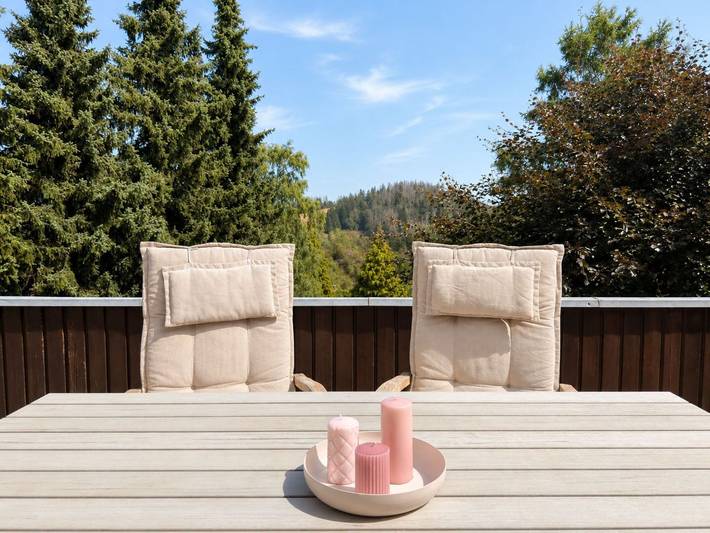 Harzhaus Bellmount – Ferienhaus Altenau mit Sauna für 11 Personen in Altenau, Harzvorland