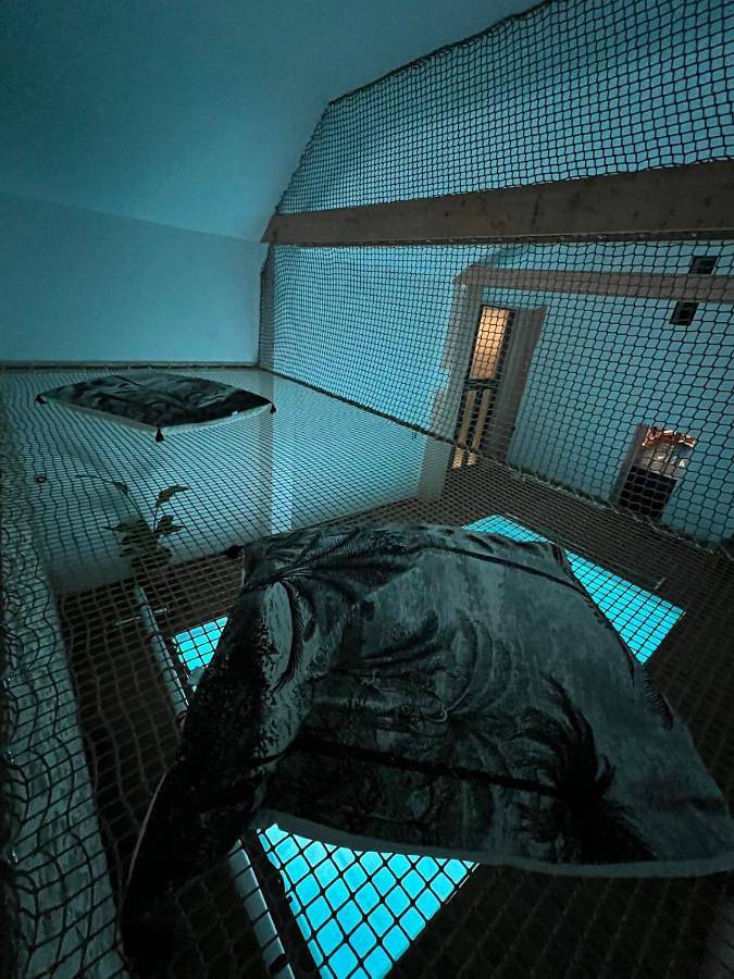 Location de vacances pour 2 personnes, avec piscine ainsi que jacuzzi et terrasse à Parigné-l'Évêque - 3