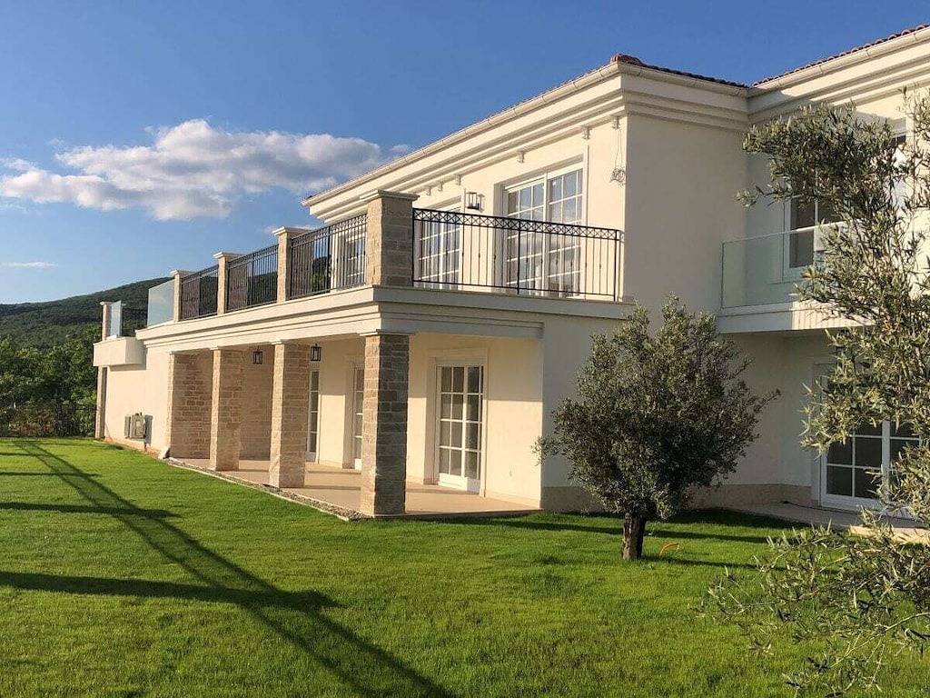 Villa in Crikvenica mit Schwimmbecken in Crikvenica, Primorje-Gorski Kotar