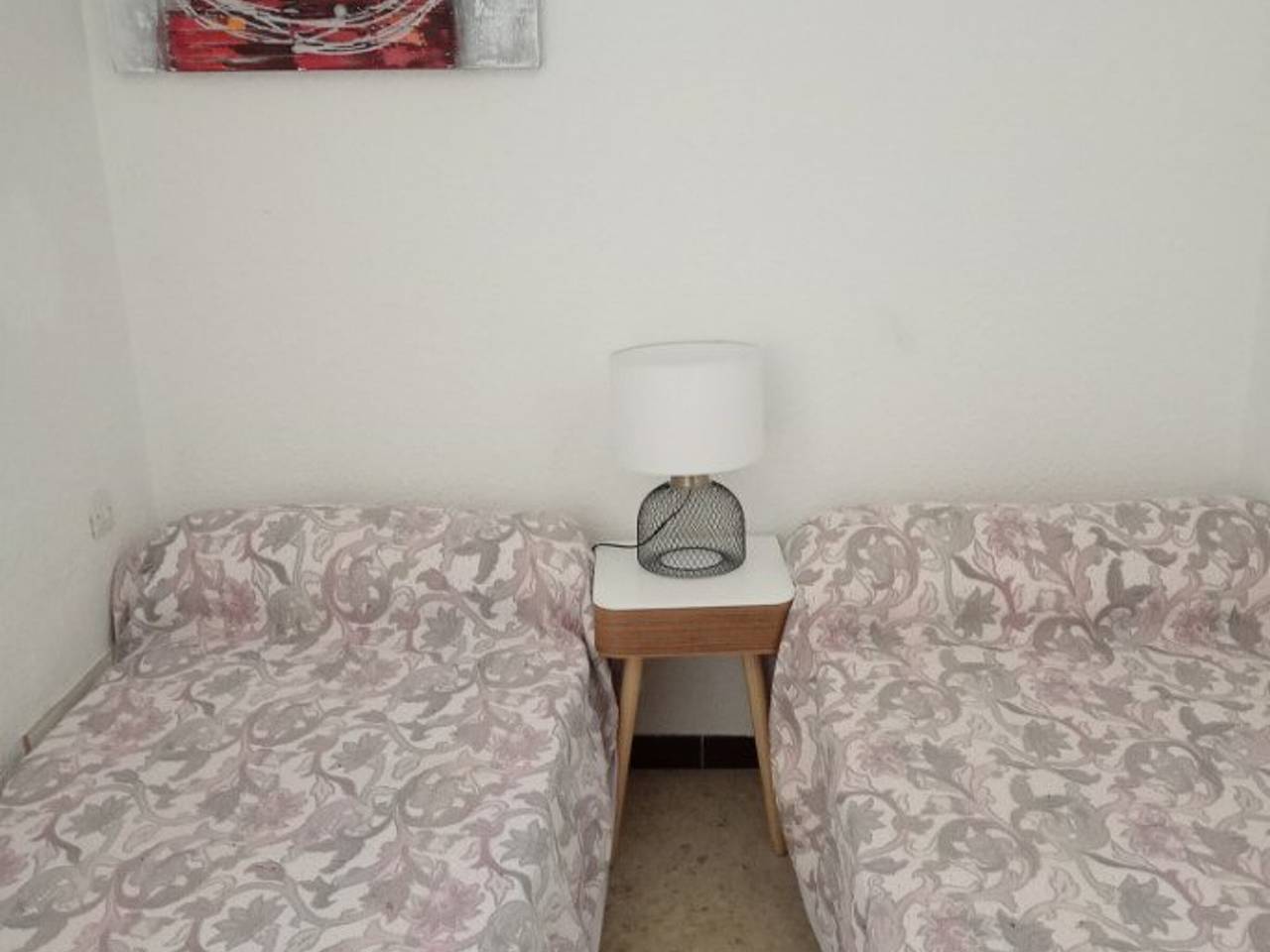 Ganze Wohnung, Gemütliches Studio mit Loggia und 4 Betten in Balaruc-les-Bains, Haustiere erlaubt in Balaruc-les-Bains, Côte d'Améthyste